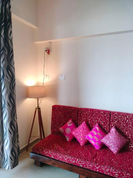 Portofino Apartment Lavasa Luaran gambar