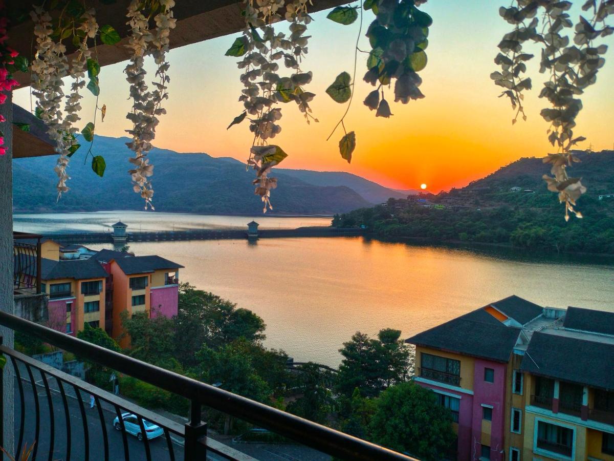Portofino Apartment Lavasa Luaran gambar